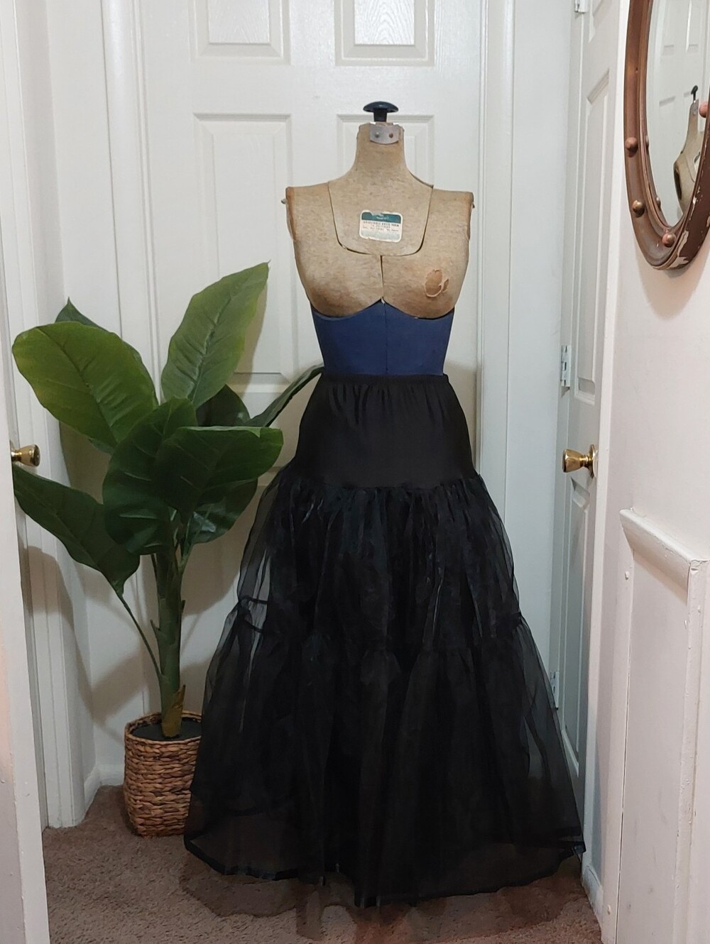 Grace Karin Black Tulle Petticoat Size Medium